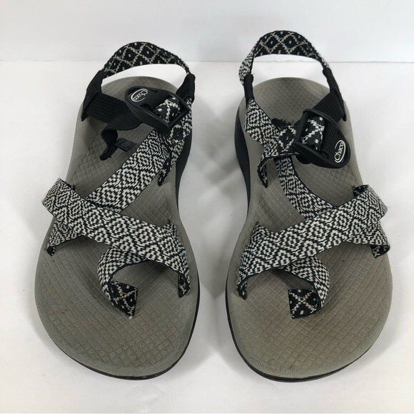 Chaco Classic Sandals Black White Diamond Aztec Print Women’s 6 - Picture 2 of 11
